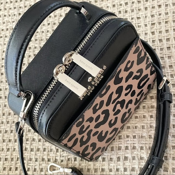 Kate Spade Daisy Vanity Crossbody Graphic Leopard Leather Top Handle Case - Picture 5 of 6